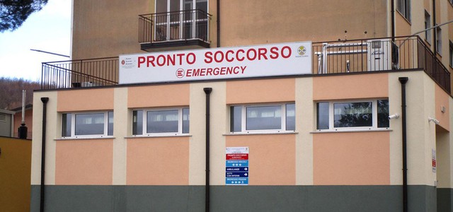 Famiglia intossicata da monossido di carbonio, otto persone al pronto soccorso