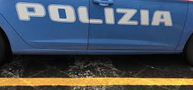 Maltrattava e perseguitava l'ex compagna, arrestato