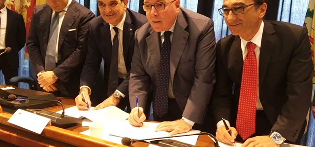 Accordo programma sistema metropolitano, Abramo: "Necessaria scossa per la città" (VIDEO)