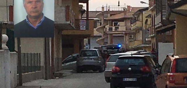 Ucciso un imprenditore sull'uscio di casa