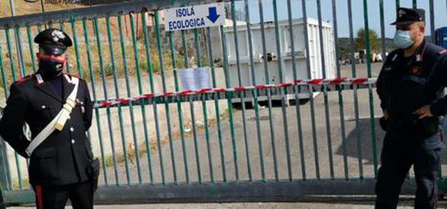 Sequestrato il Centro raccolta rifiuti  di Campana