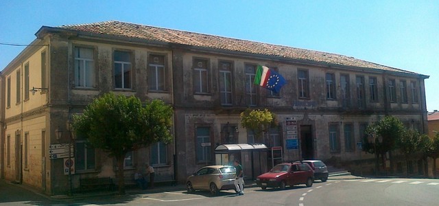Sospeso per dimissioni dei consiglieri il comune di Girifalco