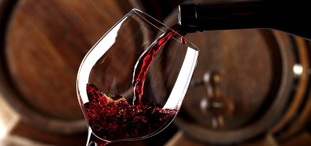 I Vini calabresi nel centro storico di Verona.  La Calabria presente a Vinitaly and the City