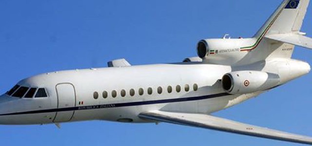 Neonato in pericolo di vita da Lamezia a Roma con un volo dell'Aeronautica Militare