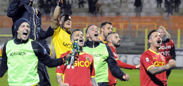 Catanzaro calcio, allenamento mattutino per i giallorossi