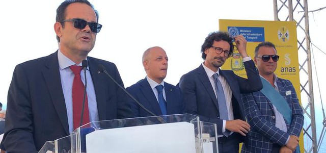 Riaperta la “strada del mare” nel tratto Joppolo-Coccorino alla presenza del ministro Toninelli