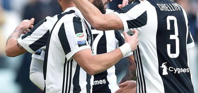 Serie A, Roma batte Verona 1-0. Juventus-Sassuolo 7-0, Udinese-Milan 1-1