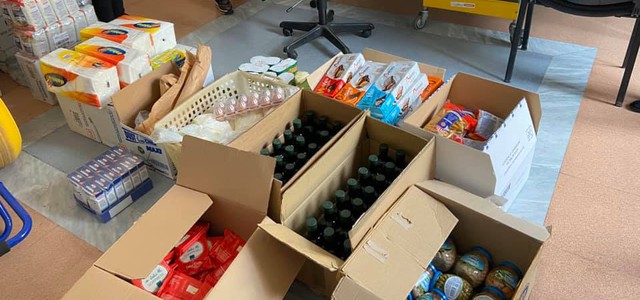 Mascherine e beni alimentari, il grande cuore di Borgia - Continua la distribuzione coordinata dal sindaco Elisabeth Sacco e dalla sua Giunta.