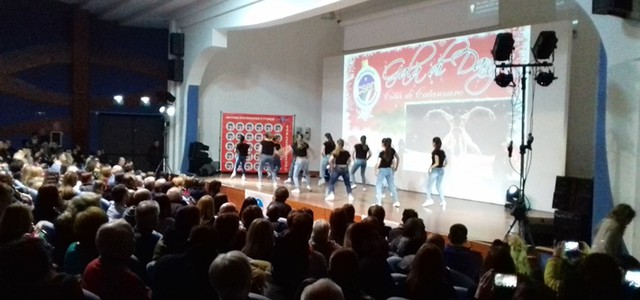 Sold Out all’auditorium Casalinuovo per il Galà di Danza Città di Catanzaro 