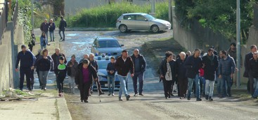 Sit-in di protesta in viale Isonzo