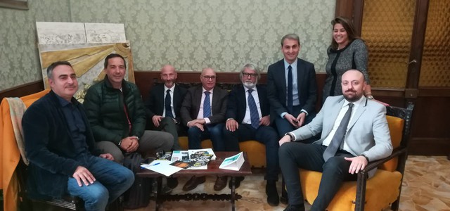 Natale 2018, incontro a Palazzo De Nobili con le associazioni di categoria