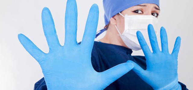 Due dottoresse e sanitari ambulanza aggrediti nel week end, 3 mila casi l'anno