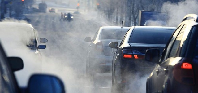 Arpa Lombardia: "Inquinamento non dovuto solo alle emissioni delle auto, variabile metereologica predominante"
