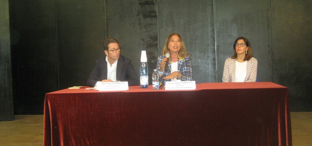 Presentato il libro di Felice Foresta al carcere di Catanzaro : Il faggio che sposò la luna