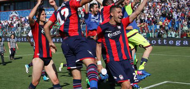 Crotone chiede rinvio due partite Chievo