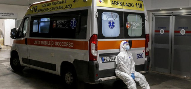 Covid: positivi tre operatori del 118 in Calabria