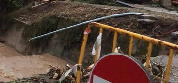 Famiglie evacuate nel Catanzarese per l'esondazione dello Scorsone