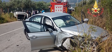 Incidente stradale, due feriti