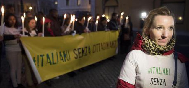 Manca numero legale in Aula Senato, stop a ius soli
