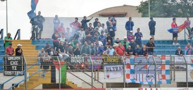Catanzaro-Catania vietata ai tifosi ospiti, derby Cosenza cambia orario