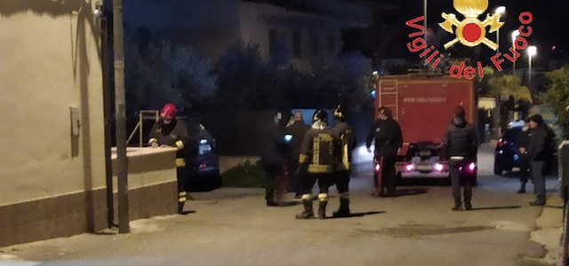 Esplode ordigno davanti ad un circolo ricreativo a Lamezia