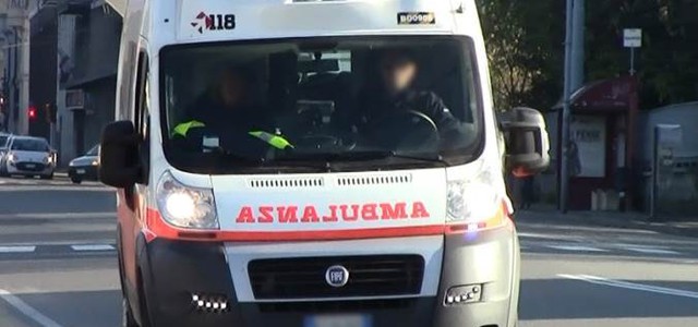 Si allontana da casa e finisce in un torrente del Crotonese: salvato dai carabinieri