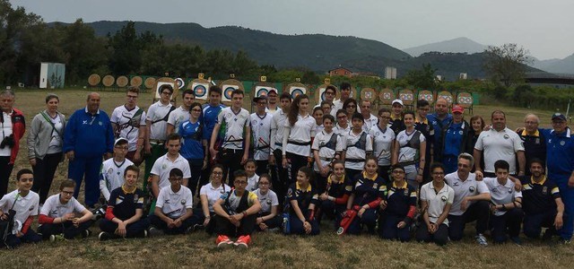 Gli arcieri del settore giovanile Club Lido al raduno nazionale