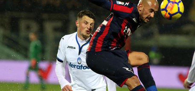 Crotone Atalanta 1-1. Spal Milan 0-4