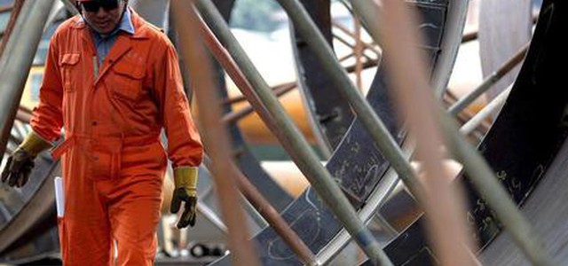 Istat. Pil del 2016 in crescita, +0,9%. Padoan: 'Dati ci danno ragione'