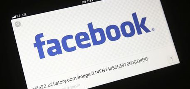 Facebook, nuova bufera sui dati: accesso a 4 big cinesi