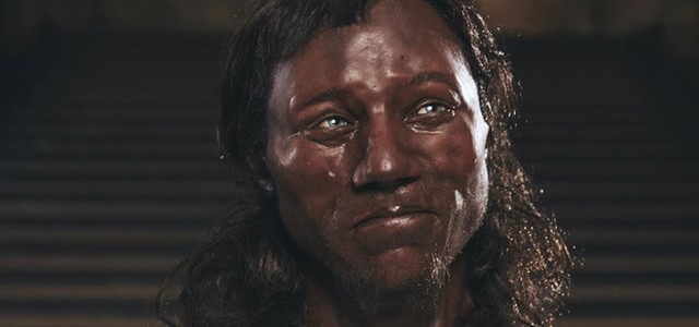 Pelle scura e occhi blu, ecco il primo britannico