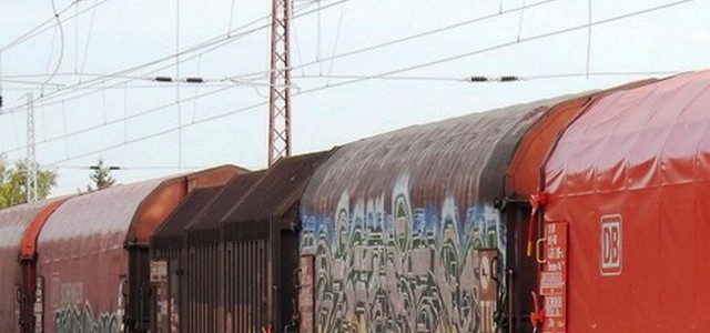 Sospetto perdita materiale tossico da treno merci, chiusa due ore la linea Tirrenica nel cosentino