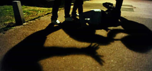Battibecco degenerato in rissa - divieto di dimora per l'aggessore 23enne