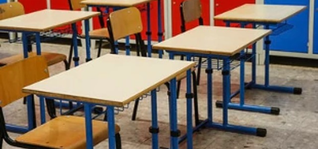 Scuola, se non c'è spazio per distanza basta mascherina