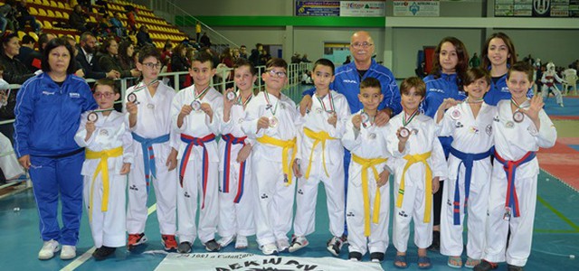 Arti Marziali: il team Guerra di Catanzaro conquista 10 medaglie a Rossano