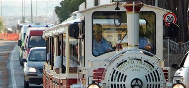 Da domani attivo il “trenino del mare” nel quartiere marinaro