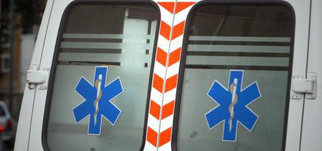 Quindicenne muore in casa nella notte, disposta autopsia