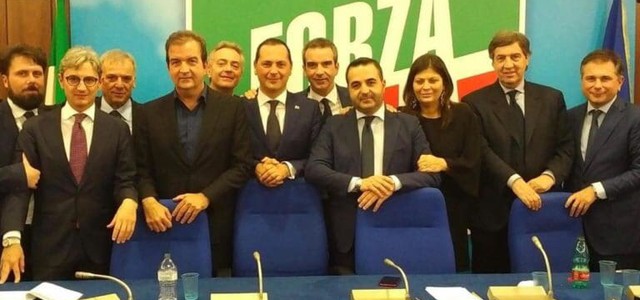 Regione, coordinamento Forza Italia candida ufficialmente Occhiuto