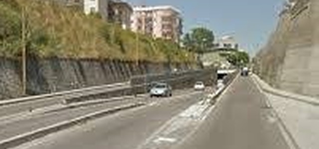 Sequestrato un impianto pubblicitario abusivo in Viale de Filippis