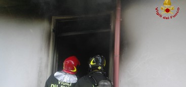 Incendio in abitazione