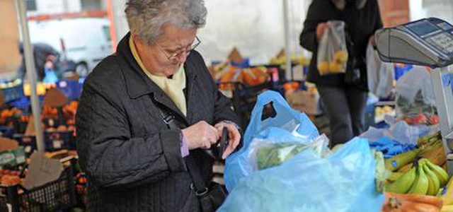 Povertà: Cdm approva decreto per reddito inclusione