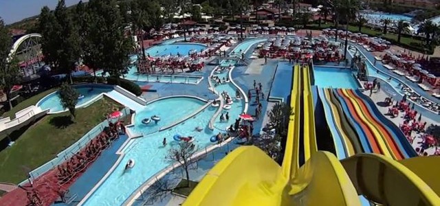 STA BENE RAGAZZO SOCCORSO ALL’ACQUAPARK  