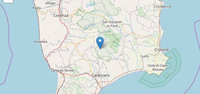 Flash - Nuova scossa di terremoto nel Catanzarese, evacuate scuole