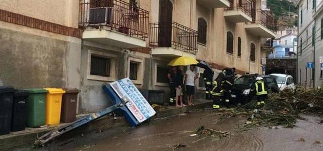 Maltempo, Oliverio vicino a Scilla