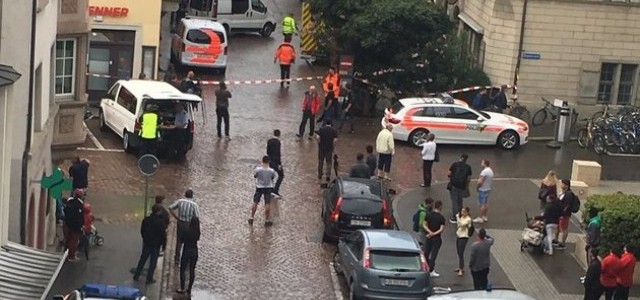 Svizzera, con motosega ferisce cinque persone: è caccia all'uomo
