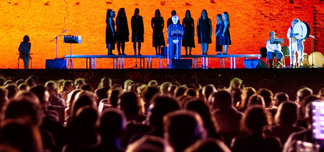GRANDIOSA APERTURA PER ARMONIE D'ARTE FESTIVAL Pubblico in estasi per il “Raimondo” di Toni Servillo