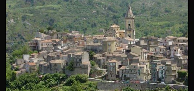 COMUNALI LONGOBUCCO, ECCO APPARIRE L’ARCOBALENO 