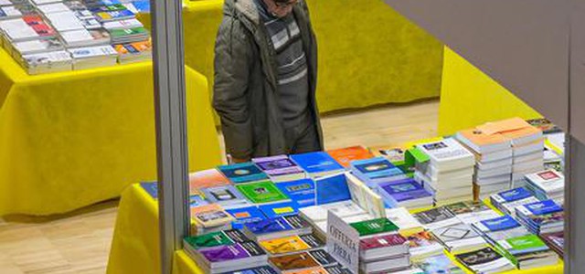 Istat, ancora in calo lettori in Italia