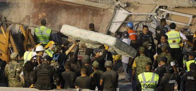 Messico, crolla scuola: 20 i bimbi morti