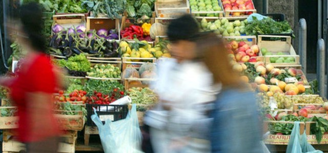 Ocse: cresce il reddito delle famiglie in Italia, unica tra i grandi